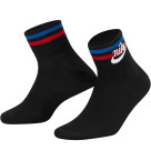 Nike Everyday Essential